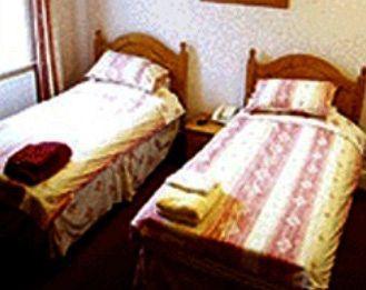 Hall Park Hotel Self Check In Workington Ngoại thất bức ảnh